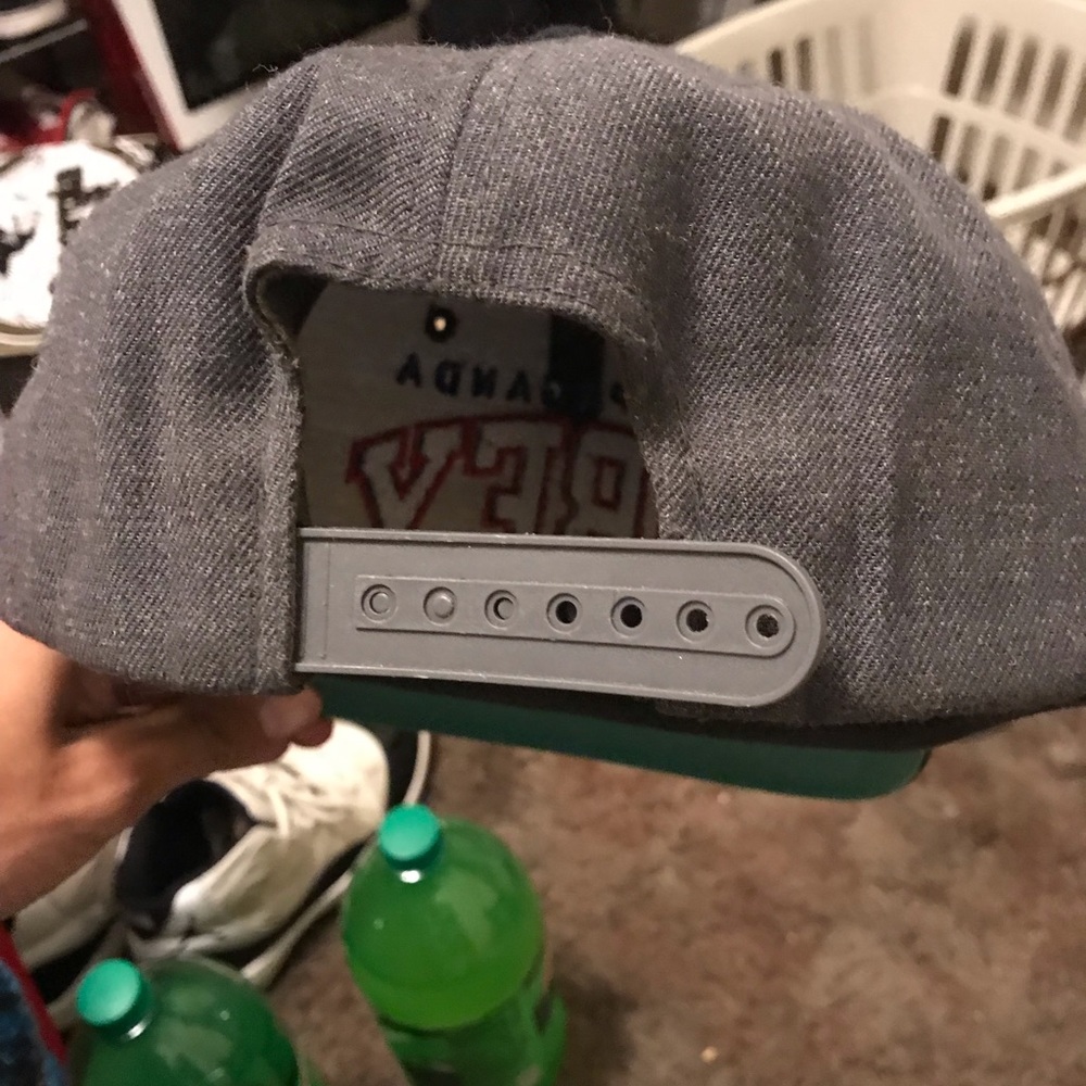 Obey hat - Picture 2 of 2